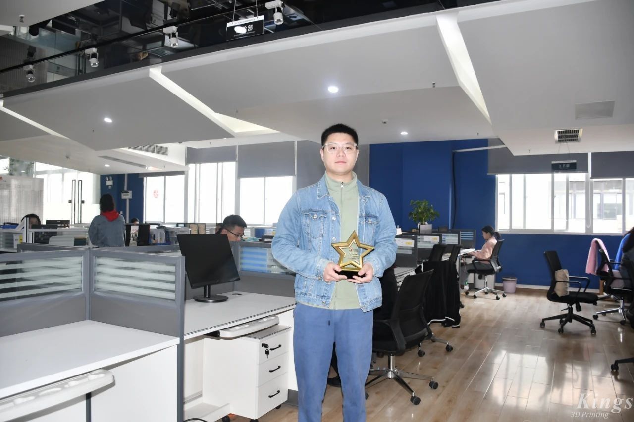 從設(shè)備調(diào)試員到重慶金石銷售冠軍，他經(jīng)歷了什么？