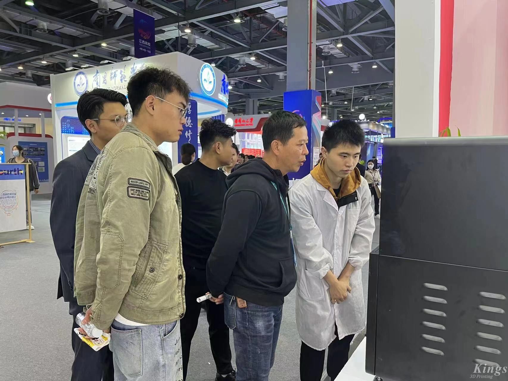 金石三維陶瓷3D打印解決方案亮相第四屆江西高?？萍汲晒麑訒?></a>

      <div   id=